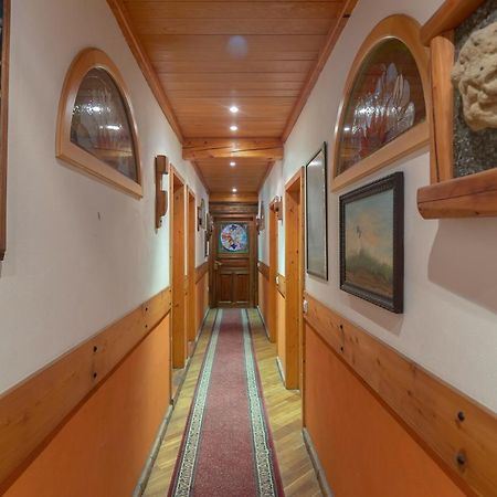 Cozy, Bright And Affordable Single Studio - Free Parking Ljubljana Exteriör bild
